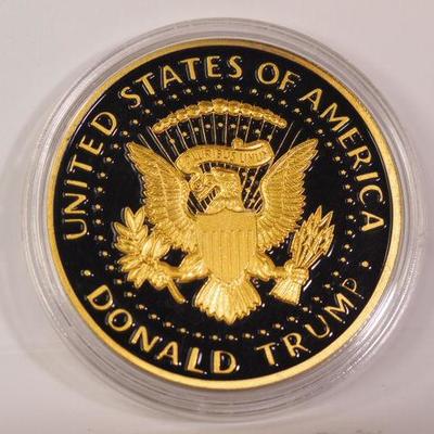 2020 Donald Trump Liberty Colorized Collectible Coin   1042