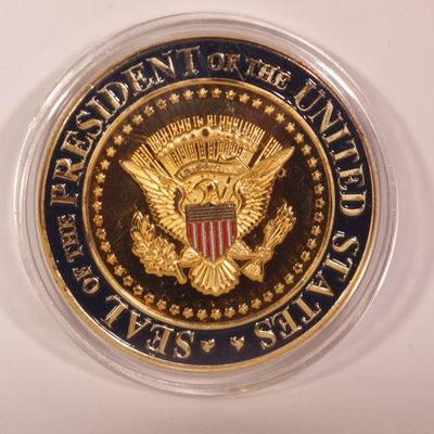2020 Trump Collectors coin    1003