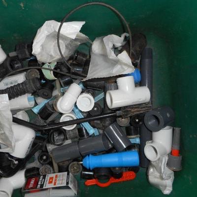 Lot 3068 - Assorted lot of Garden Sprinkler Parts and Pieces L@@K 