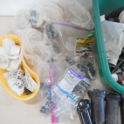Lot 3068 - Assorted lot of Garden Sprinkler Parts and Pieces L@@K 