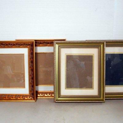 Lot 3070 - Lot of 4 Gold Picture Art Craft Frames
