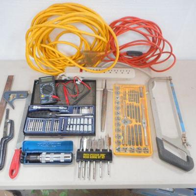 Lot 3077 - Tool Lot Ratchet Adapters + More