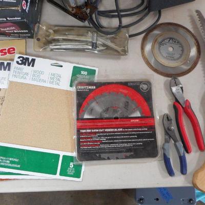 Lot 3080 - Misc Hand Tool Lot  Craftsman Makita