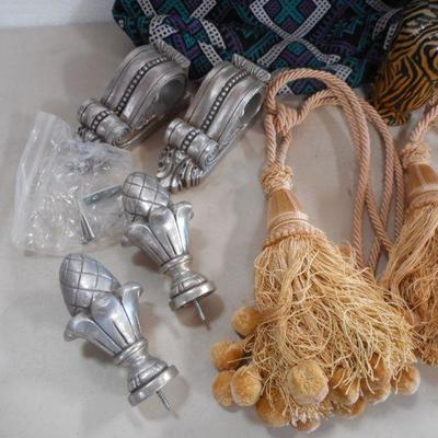 Lot 3083 - Assorted Home Decor Items