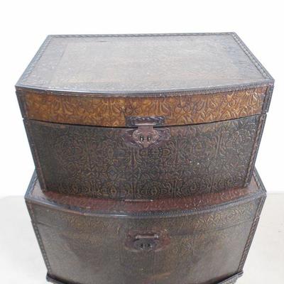 Lot 3089 - Two Piece Stackable Storage Chest