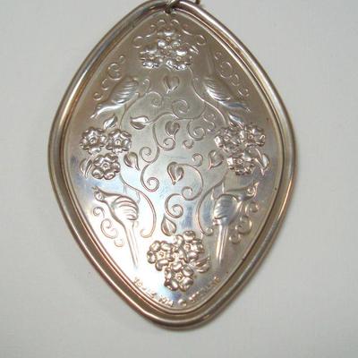 Lot 2041 - Journey by Starlight Christmas Medallion in Lunt Sterling 