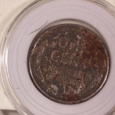 Two 1943 Steel Penny's  1077