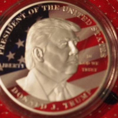 Donald Trump Collectible Coin  1046