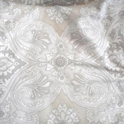 Lot 3124 - Echo Design Paisley Comforter + Pillow Shams