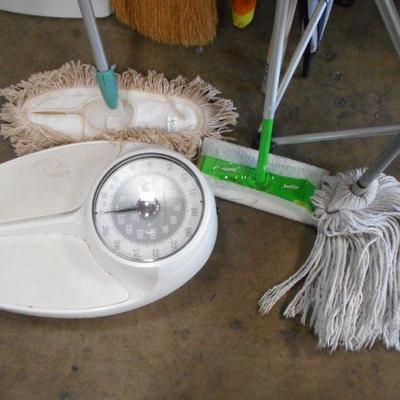 Lot 3125 - Misc Home Supplies Oddball Lot 
