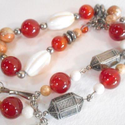 Lot 2053 - Necklace with Metal Center Piece