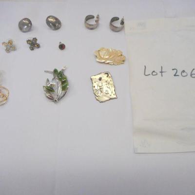Lot 2063 - 11 Total Pieces Mixed Jewelry Lot 