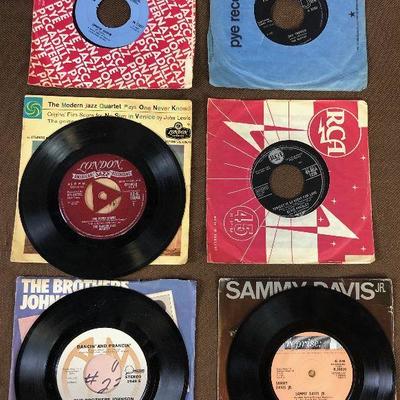Lot # 67 Lot (6) 45 Records Elvis & Beatles
