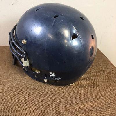 Lot # 70 SCHUTT - Football helmet