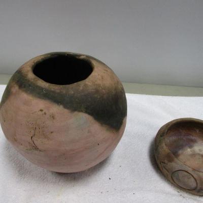 Lot 25 - Native American Pottery Style Vases