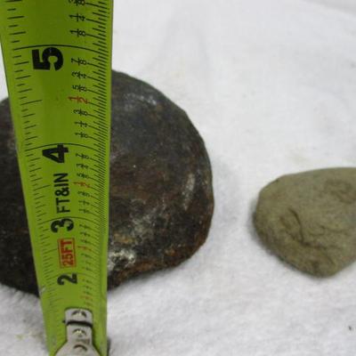Lot 35 - Native American Stone Tools