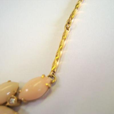 Lot 2075 - 18kt 5 Diamonds and Rose Quartz (?) Stones 15.3 Grams Necklace