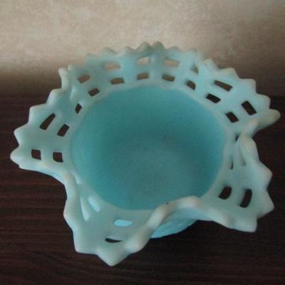 Blue Basket Weave Reticluted Ruffle Edge Fenton Glass Bowl 3"x5"