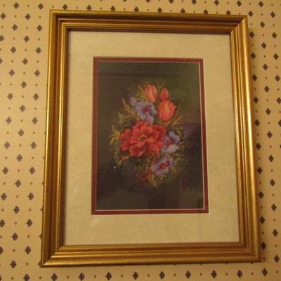 Set of Two Floral Boquet Framed Prints 11"x9"