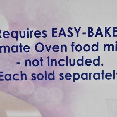 Easy-Bake Ultimate Oven Toy, Baking Star Edition, $40 Retail - New