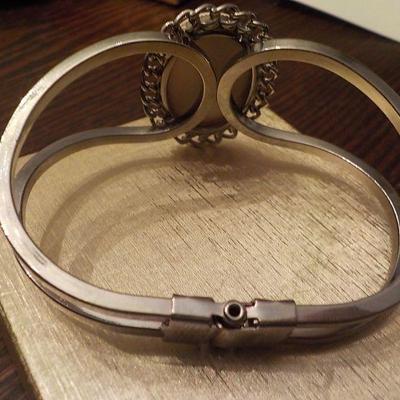 Schrimshaw bracelet 