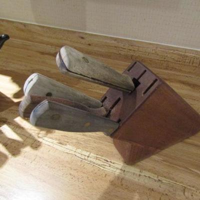 Set of Cuterly Various Makers Includes the Wood Blocks