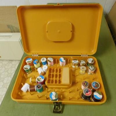 Bakelite Sewing Thread Case and Contents