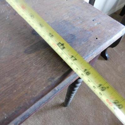 Antique Bead Leg Single Drawer Table 20
