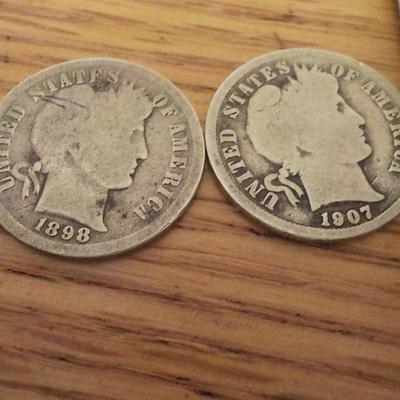 2 - 1898 and 1907 Barber dimes .