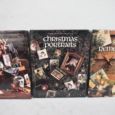 5 Crafting Books, Hardcover by Leisure Arts, Holiday/Christmas