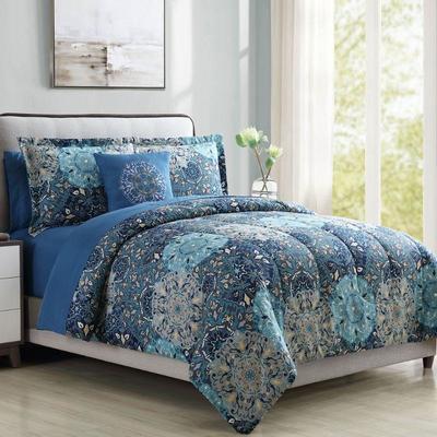 8 Piece Printed Reversible Complete Bed Set Granada - King, $40 Retail - New