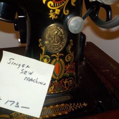 Vintage Singer sewing machine. 
