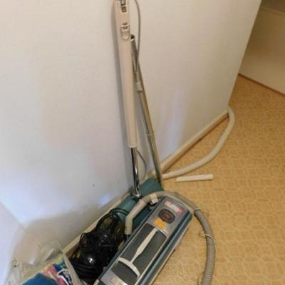 Electrolux Vacuum Cleaner with Accessories and Bags