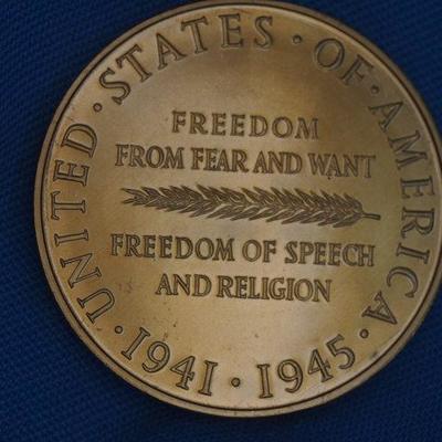 WW-2 Commutative Collectible Coin