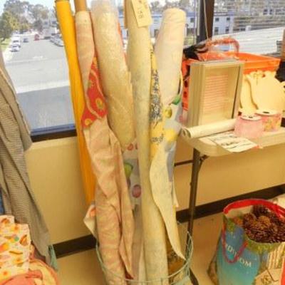 Lot 138 - Assorted and mixed lot of fabric bolts