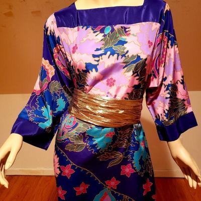 Oscar de la Renta hand printed Japanese Kimono dress Gold Sash Circa 1970