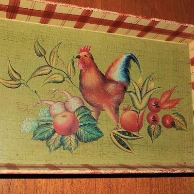Chicken and vegetables motif serving tray