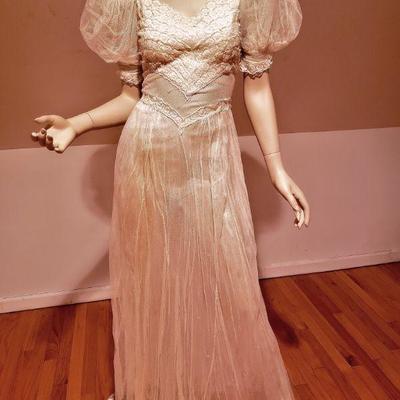 Antique Circa 1890's Tulle/Lace Wedding/Garden dress puffed Sleeves