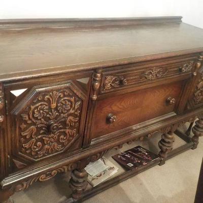 Queen Anne / Victorian Buffet Table.