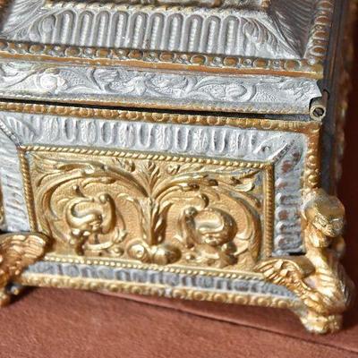 Lot 10: Vintage Brass Relief Box