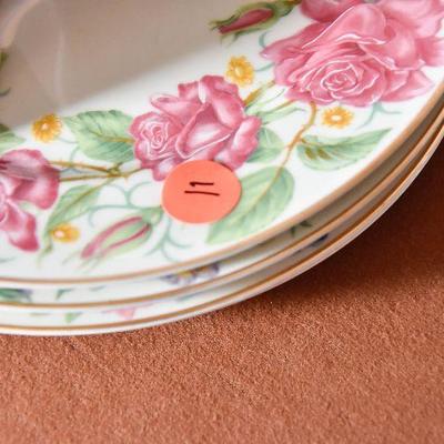 Lot 11: Lenox Flower Blossom Plates and Mugs