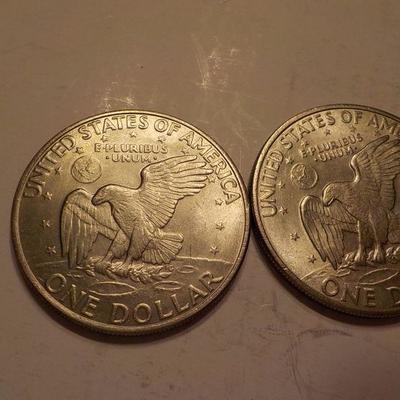 2- 1971 Eisenhower silver dollars.