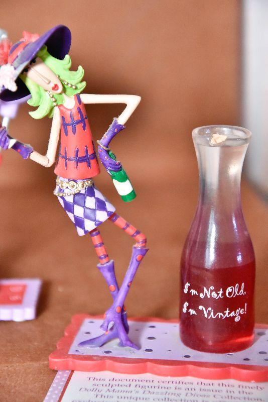Lot 38 Collection of Dolly Mama's Dazzling Divas Figurines