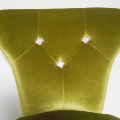 Lot 158 - Plush and Soft Avocado Green Upholstered Accent Chair