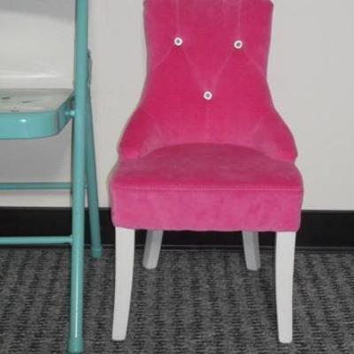 Lot 162 - Young Girls Hot Pink Upholstered Chair with Rhinestone Accents