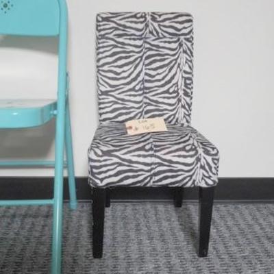 Lot 165 - Zebra Pattern Upholstered Youth Childs Chair 