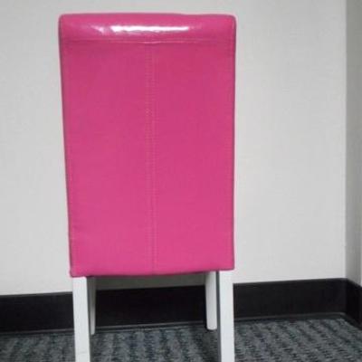 Lot 168 - Childs Hot Pink Patent Leather Chair 