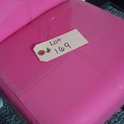 Lot 169 - Childs Hot Pink Patent Leather Chair 