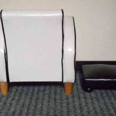 Lot 171 - White Patent Leather Youth Chair with Black Foot Stool