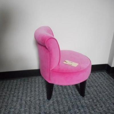 Lot 172 - Hot Pink Plush Young Girls Chair with Rhinestone Accents